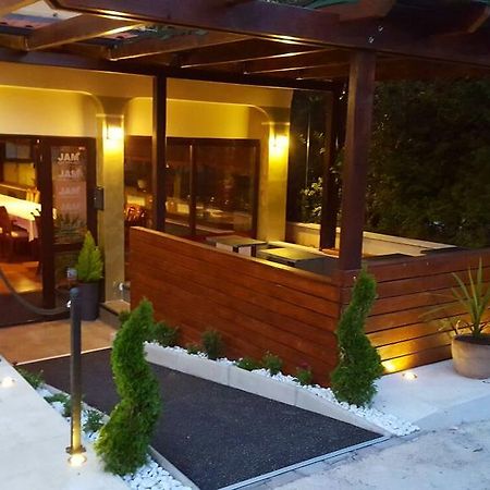 Kaštel Lukšić 切扎尔旅馆酒店 外观 照片